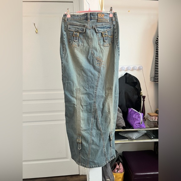 Women's Blue Denim Jeans - Picture 3 of 6